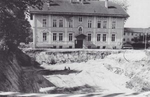 GM842-16-Klosterschule-u-Baugrube-k