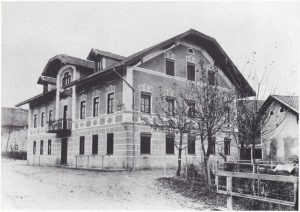 GO012-08-Lanz-1906-k